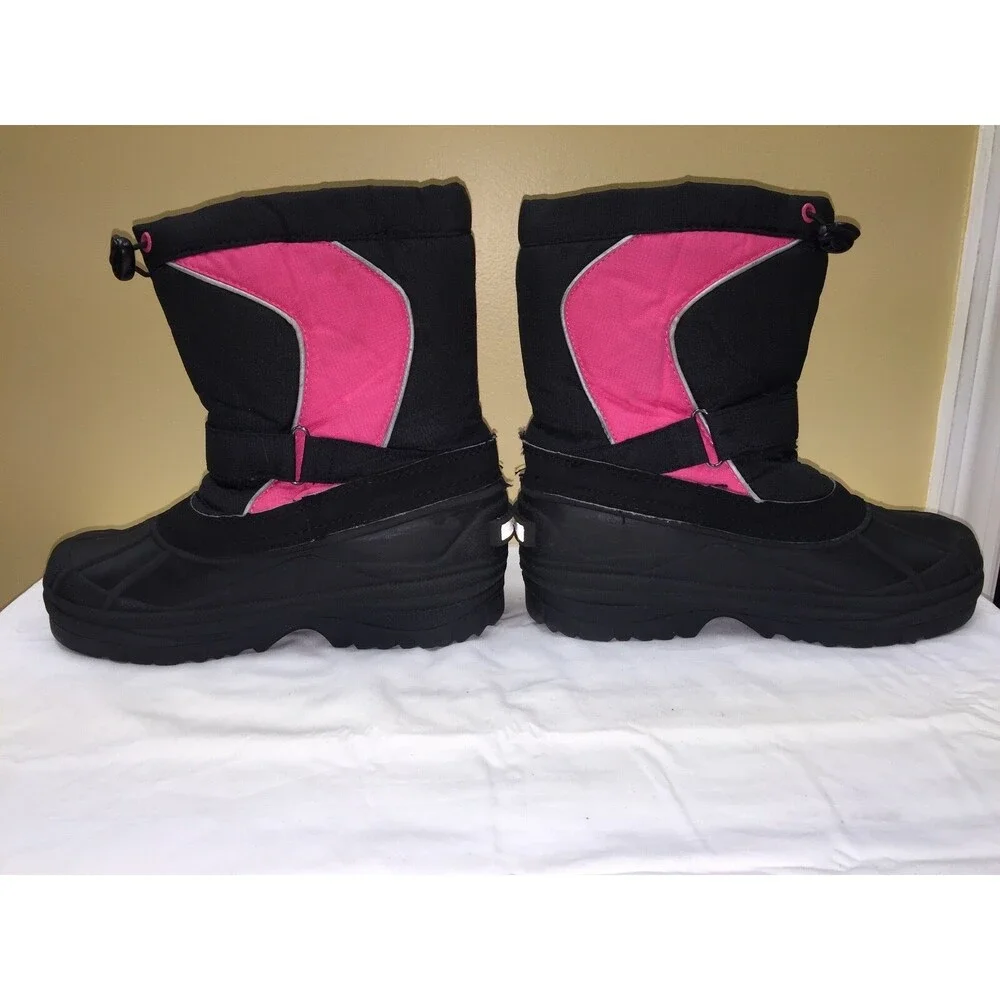 Tornesi winter boots pink/black slip on/ youth size 5 pre-owned